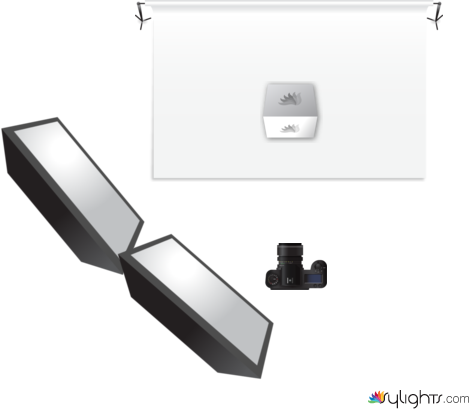 OBJETOS CON REFLEJOS SOBRE LA MESA by Guest User