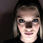784b0372567ee635b09a941bb10eeebc_medium